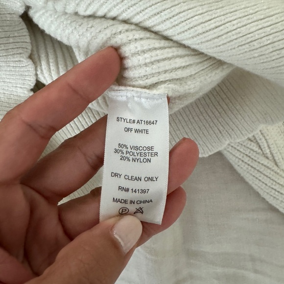 ASTR The Label Floral Mock Neck Sweater - Picture 9 of 10